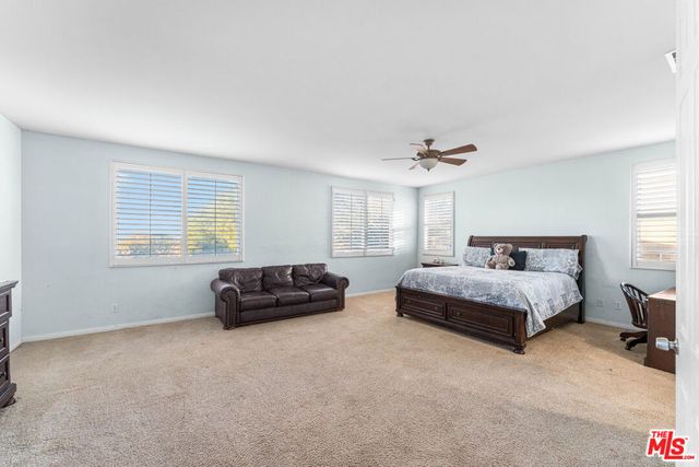 5133 Hillside Place, Palmdale, CA 93551