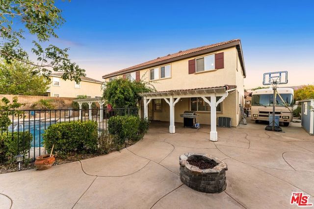 5133 Hillside Place, Palmdale, CA 93551