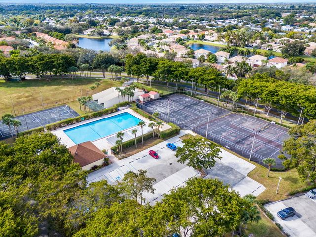 749 Buttonwood Lane, Boynton Beach, FL 33436