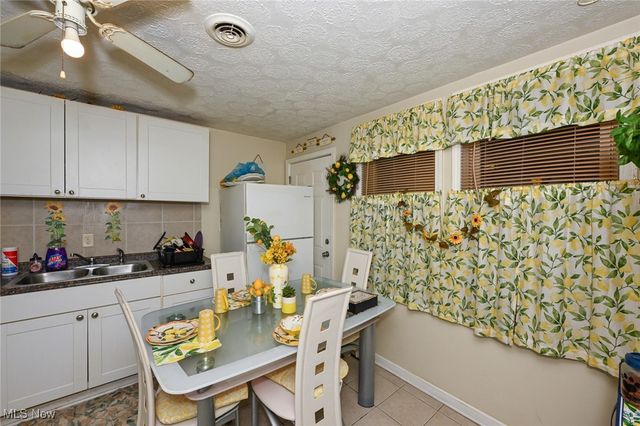 5384 Saint Clair Avenue, Cleveland, OH 44103