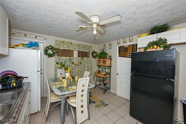 5384 Saint Clair Avenue, Cleveland, OH 44103