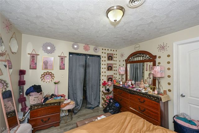 5384 Saint Clair Avenue, Cleveland, OH 44103