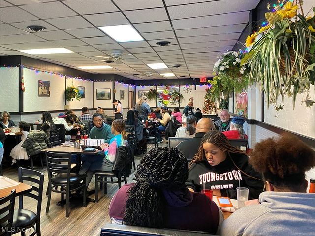 5384 Saint Clair Avenue, Cleveland, OH 44103