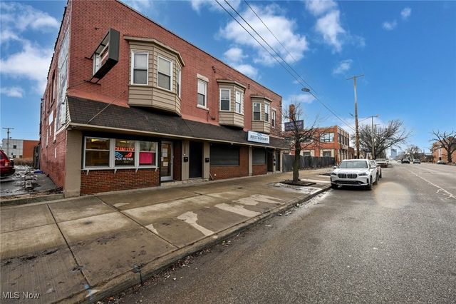 5384 Saint Clair Avenue, Cleveland, OH 44103