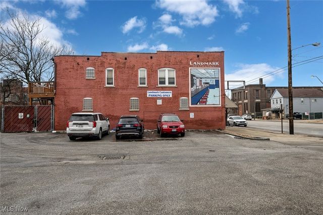 5384 Saint Clair Avenue, Cleveland, OH 44103