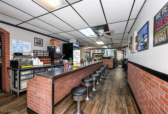 5384 Saint Clair Avenue, Cleveland, OH 44103