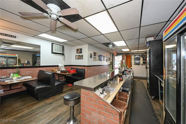 5384 Saint Clair Avenue, Cleveland, OH 44103