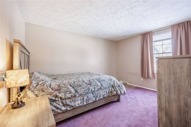 51 Huntington Parkway, Hamlin, NY 14464