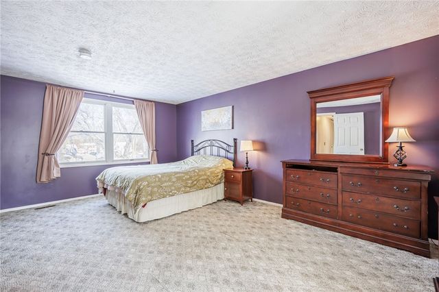 51 Huntington Parkway, Hamlin, NY 14464