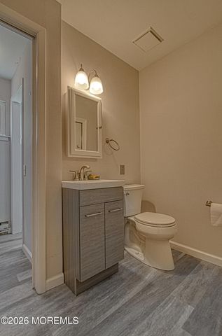 16 Hudson Parkway, Whiting, NJ 08759