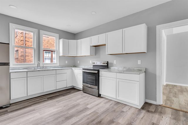 504 Second Street, Jackson, MI 49203