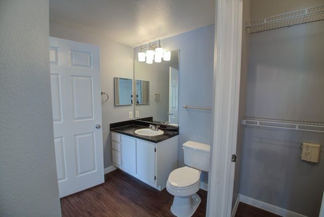 2320 Gracy Farms LN 926, Austin, TX 78758