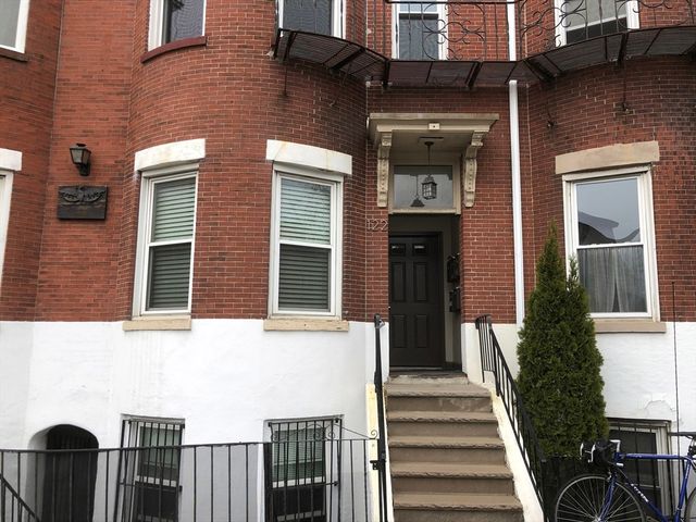 122 London 2, Boston, MA 02128