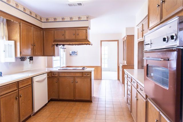 10111 Kerrwood Lane, Houston, TX 77080