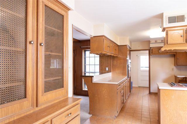 10111 Kerrwood Lane, Houston, TX 77080