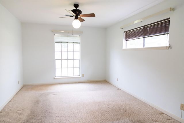 10111 Kerrwood Lane, Houston, TX 77080