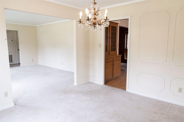 10111 Kerrwood Lane, Houston, TX 77080