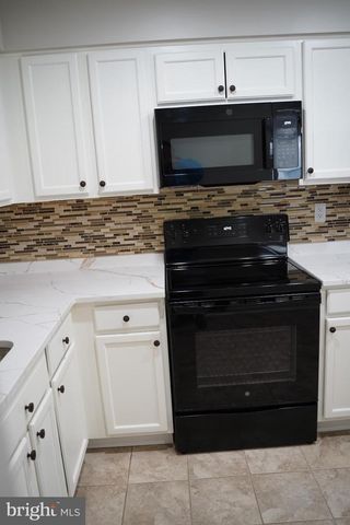 10462 PARADISE CT, Manassas, VA 20109