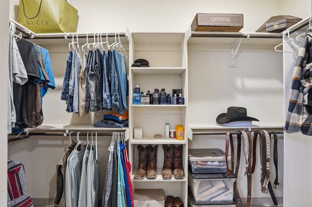 3021 Springview Avenue, Dallas, TX 75216