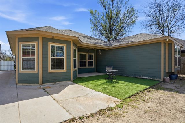 3021 Springview Avenue, Dallas, TX 75216