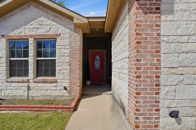 3021 Springview Avenue, Dallas, TX 75216