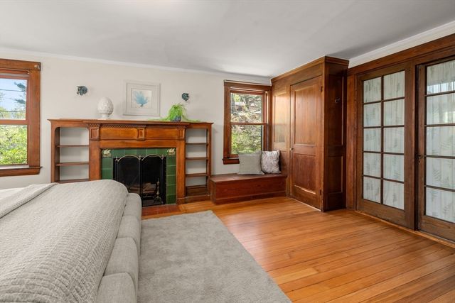 90 Hull St, Newton, MA 02458