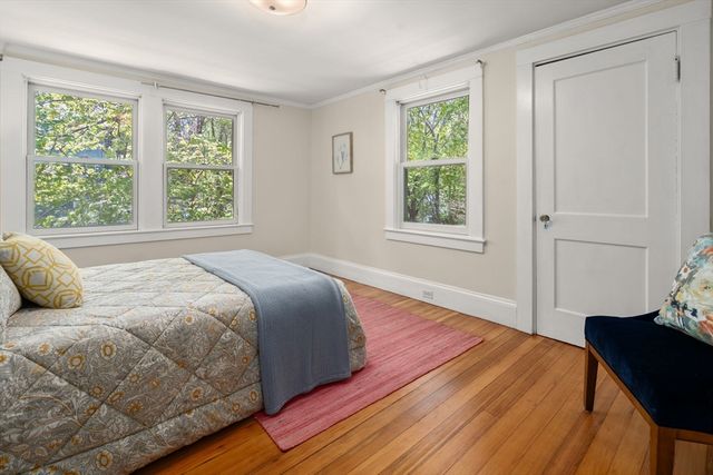 90 Hull St, Newton, MA 02458
