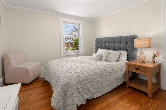 90 Hull St, Newton, MA 02458