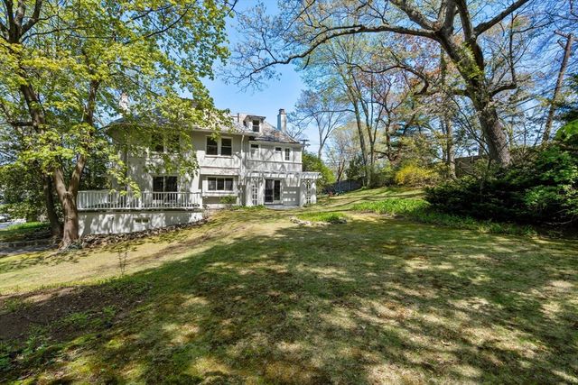 90 Hull St, Newton, MA 02458