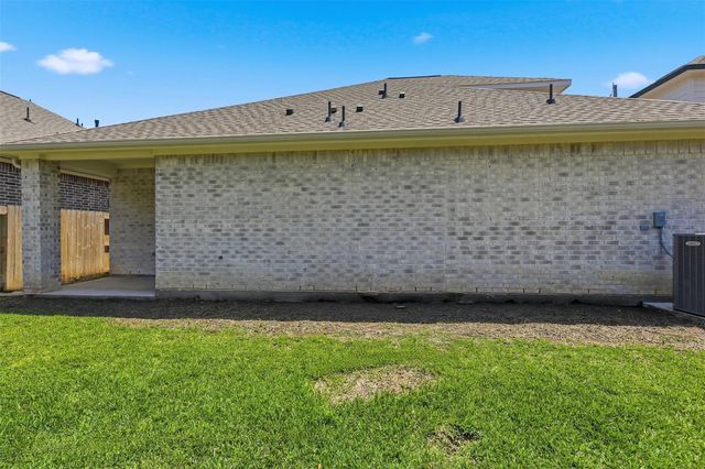 9738 Champion Heavens Drive, Spring, TX 77379