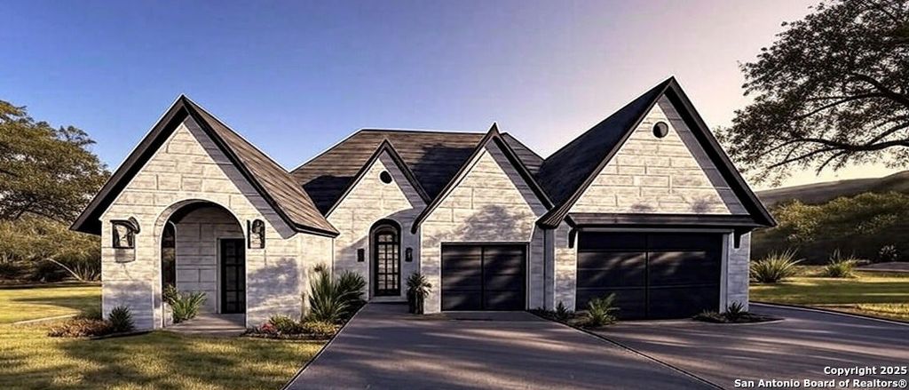 208 Roy Nichols, Blanco, TX 78606