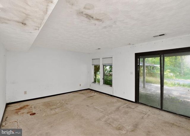 6320 WINDPATTERNS TRL, Fairfax Station, VA 22039