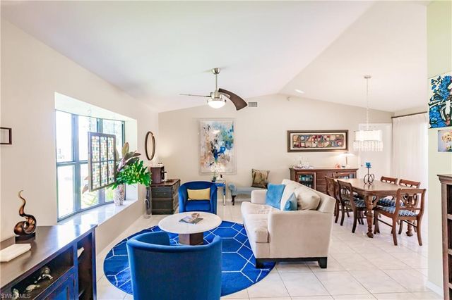 627 SE 34th ST, Cape Coral, FL 33904