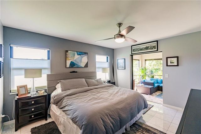 627 SE 34th ST, Cape Coral, FL 33904