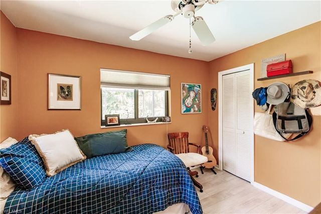 627 SE 34th ST, Cape Coral, FL 33904