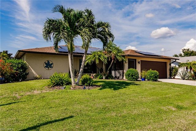 627 SE 34th ST, Cape Coral, FL 33904