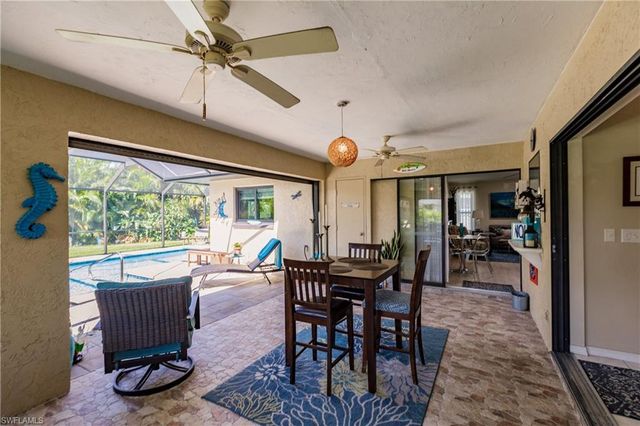 627 SE 34th ST, Cape Coral, FL 33904