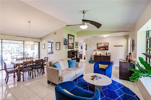 627 SE 34th ST, Cape Coral, FL 33904