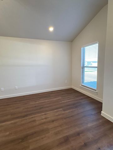 2174 Langford Avenue, Lubbock, TX 79407