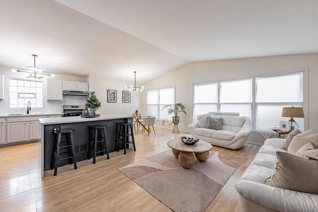 1138 E 151st Street, Dolton, IL 60419