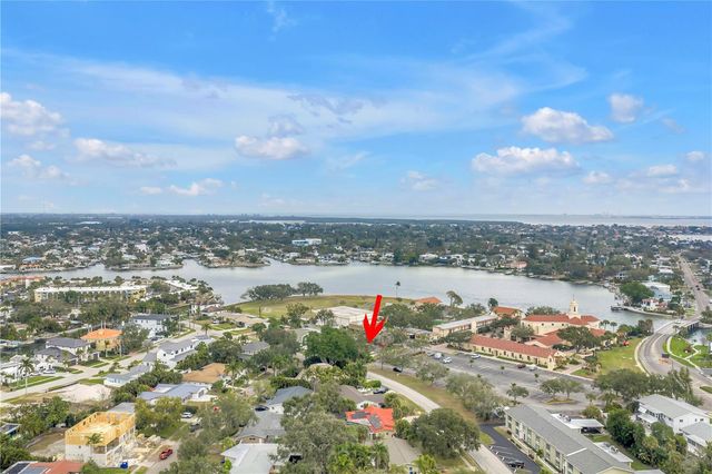 1297 EDEN ISLE BOULEVARD NE, St Petersburg, FL 33702