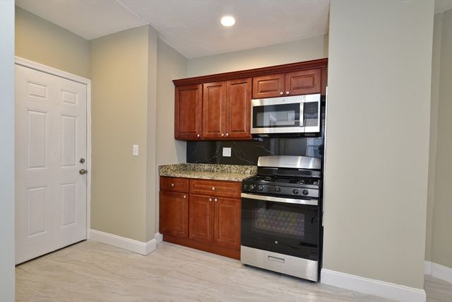 9 Nightingale St 2, Boston, MA 02124