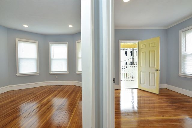 9 Nightingale St 2, Boston, MA 02124