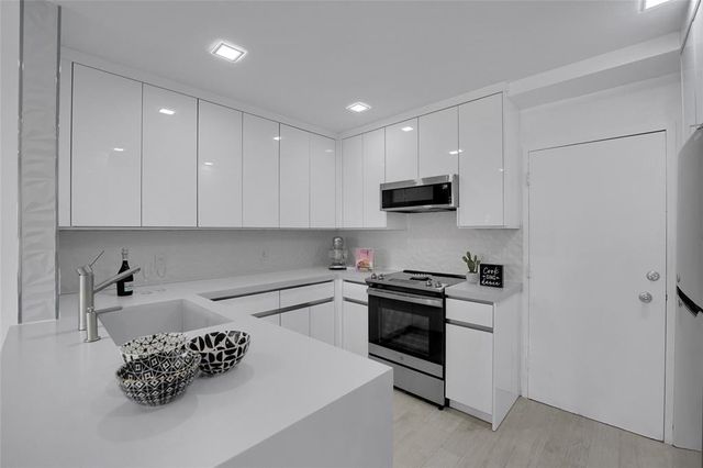 3550 Galt Ocean Drive 208, Fort Lauderdale, FL 33308