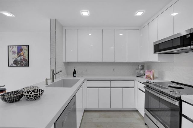 3550 Galt Ocean Drive 208, Fort Lauderdale, FL 33308