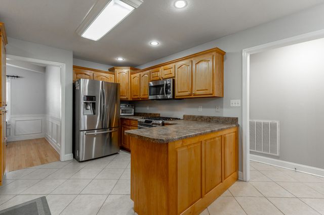 7573 Passport Drive, Ooltewah, TN 37363