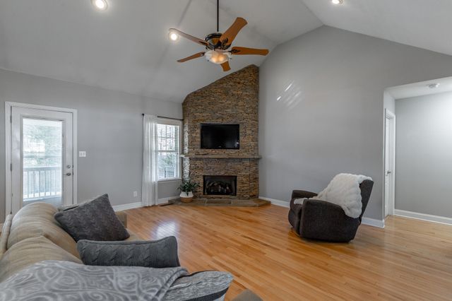 7573 Passport Drive, Ooltewah, TN 37363