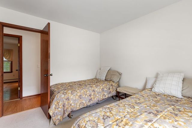 47 Gentian Drive, South Kingstown, RI 02879