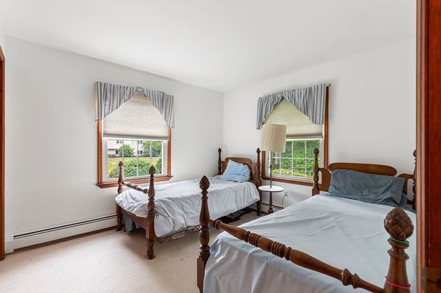 47 Gentian Drive, South Kingstown, RI 02879