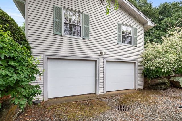 47 Gentian Drive, South Kingstown, RI 02879